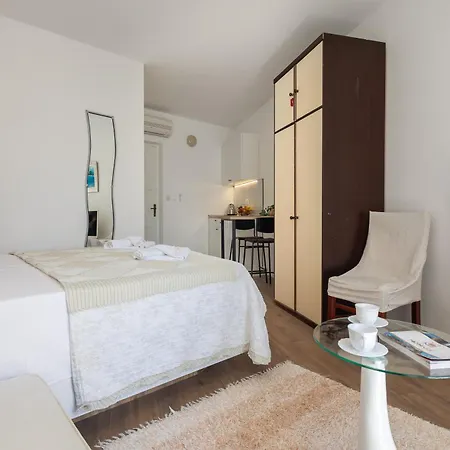 Apartment Caleta Seaview Ii - Pool & Jacuzzi *