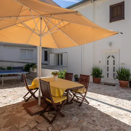 Apartment Caleta Seaview Ii - Pool & Jacuzzi