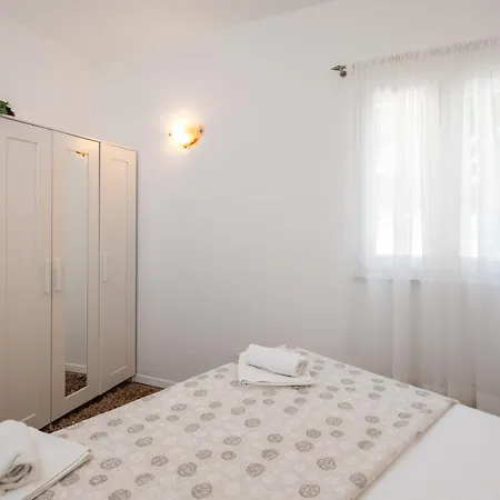Caleta Seaview Ii - Pool & Jacuzzi Lokva Rogoznica