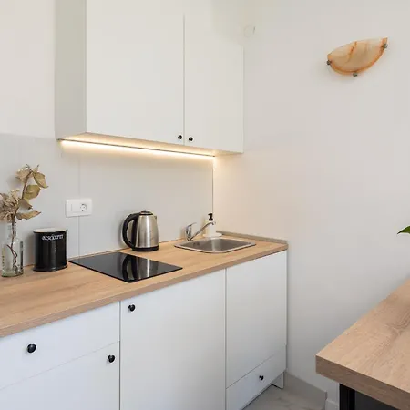 Caleta Seaview Ii - Pool & Jacuzzi Apartment Lokva Rogoznica