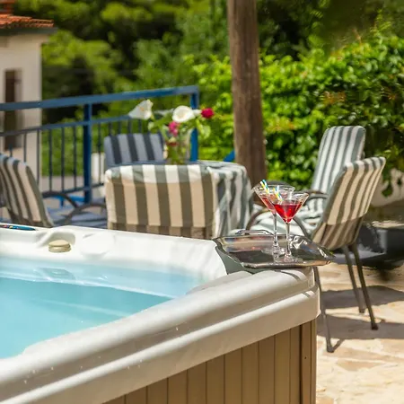 Apartment Caleta Seaview Ii - Pool & Jacuzzi *