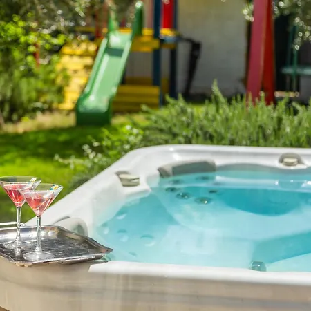 Caleta Seaview Ii - Pool & Jacuzzi Apartment Lokva Rogoznica