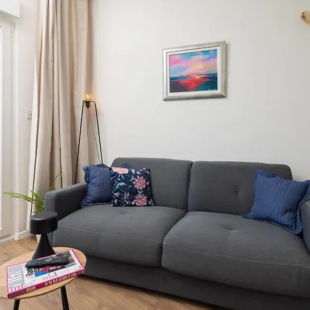 Apartment Caleta Seaview Ii - Pool & Jacuzzi
